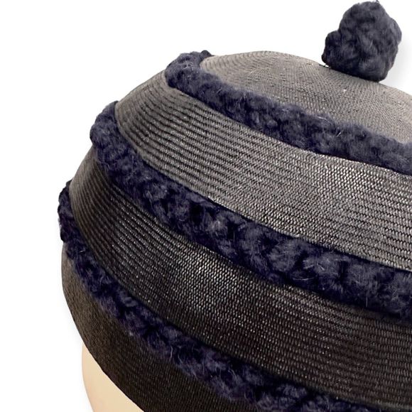 Vintage CHRISTIAN DIOR Navy Blue Raffia and Wood Trim Cloche Hat, Size S main image 7